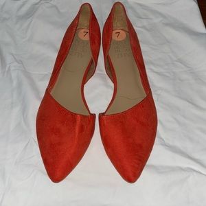 Naturalizer flats